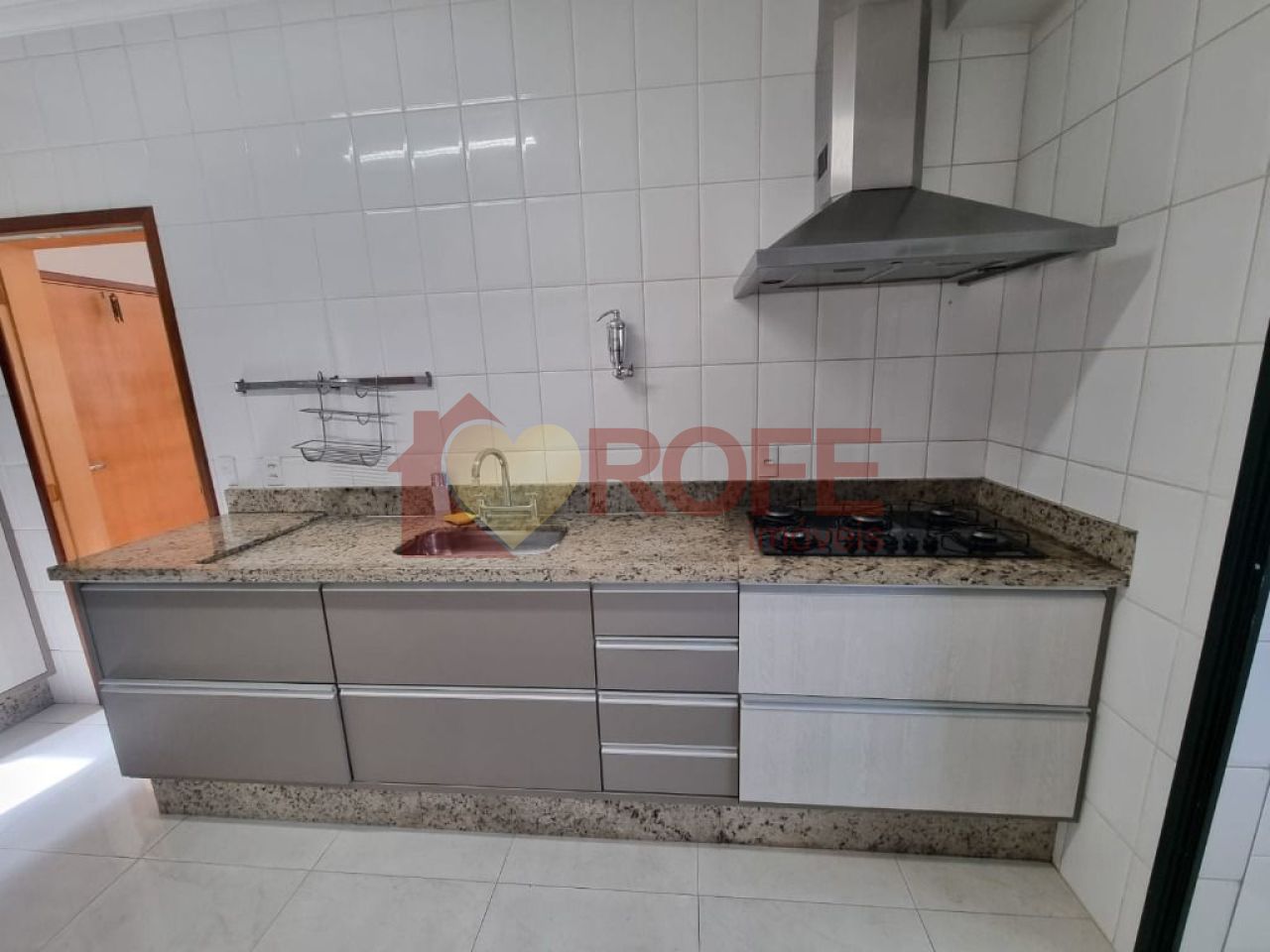 Foto 11 - RF41004
