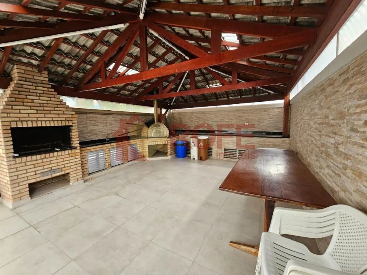 Foto 32 - RF41010