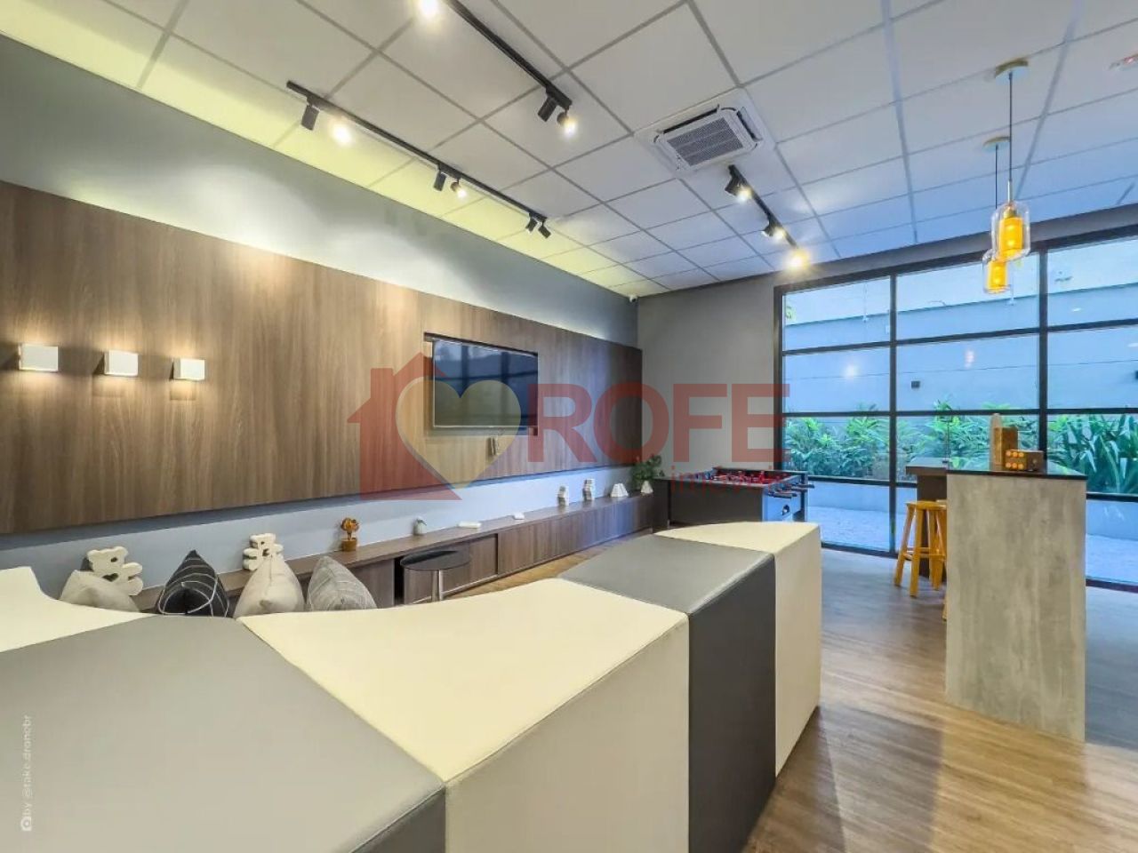 Foto 38 - RF41118