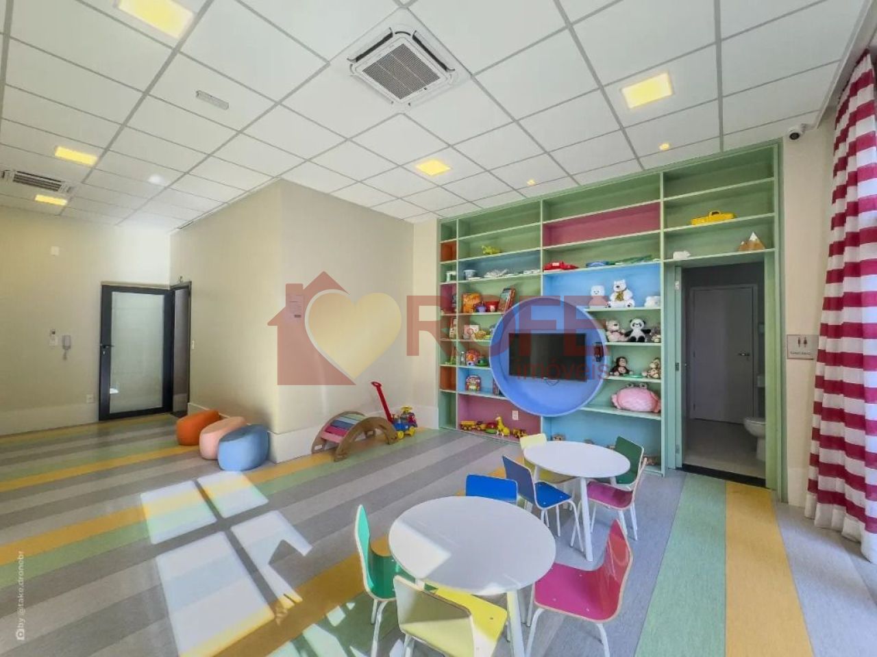 Foto 40 - RF41118