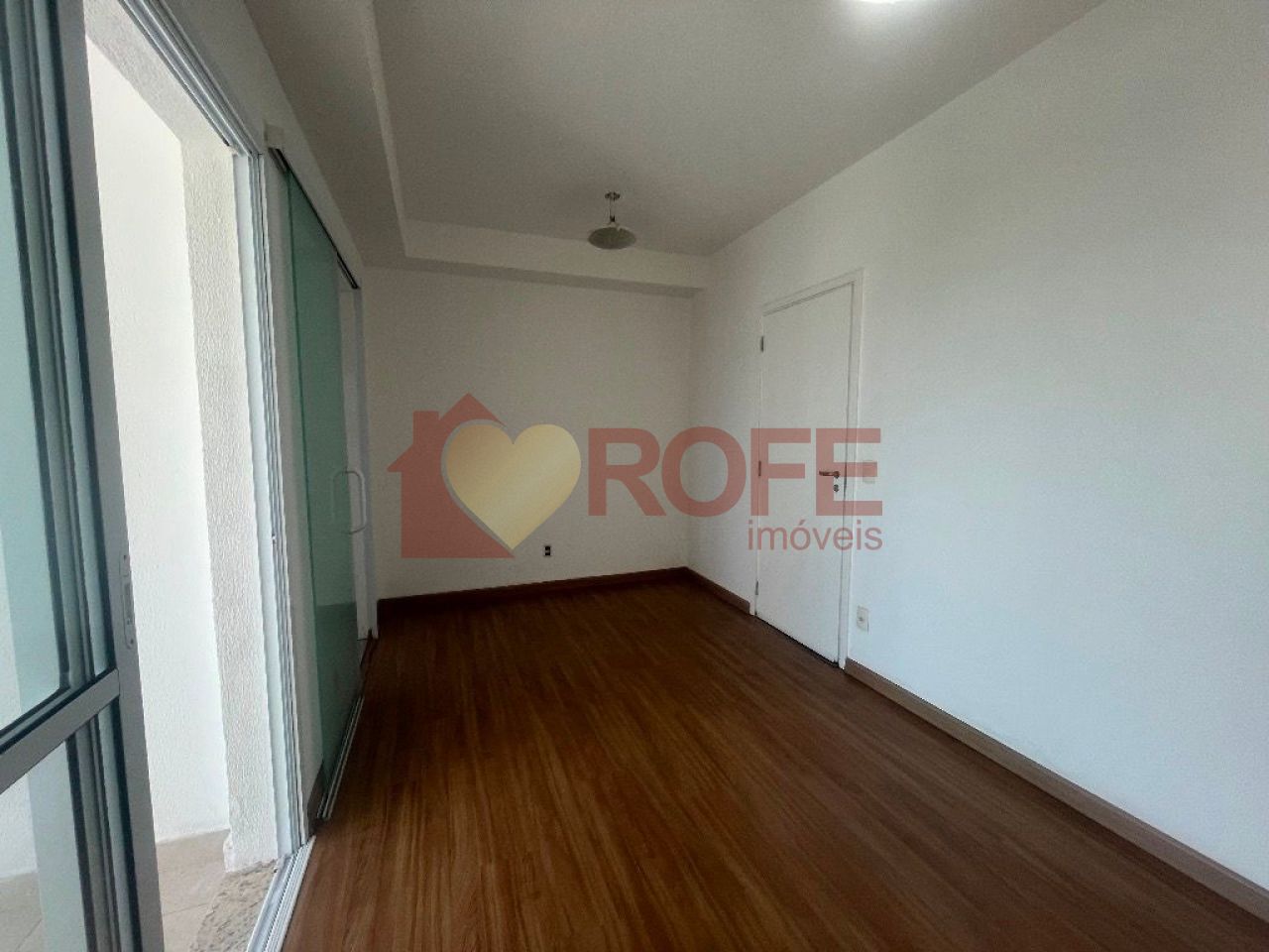 Foto 2 - RF41401