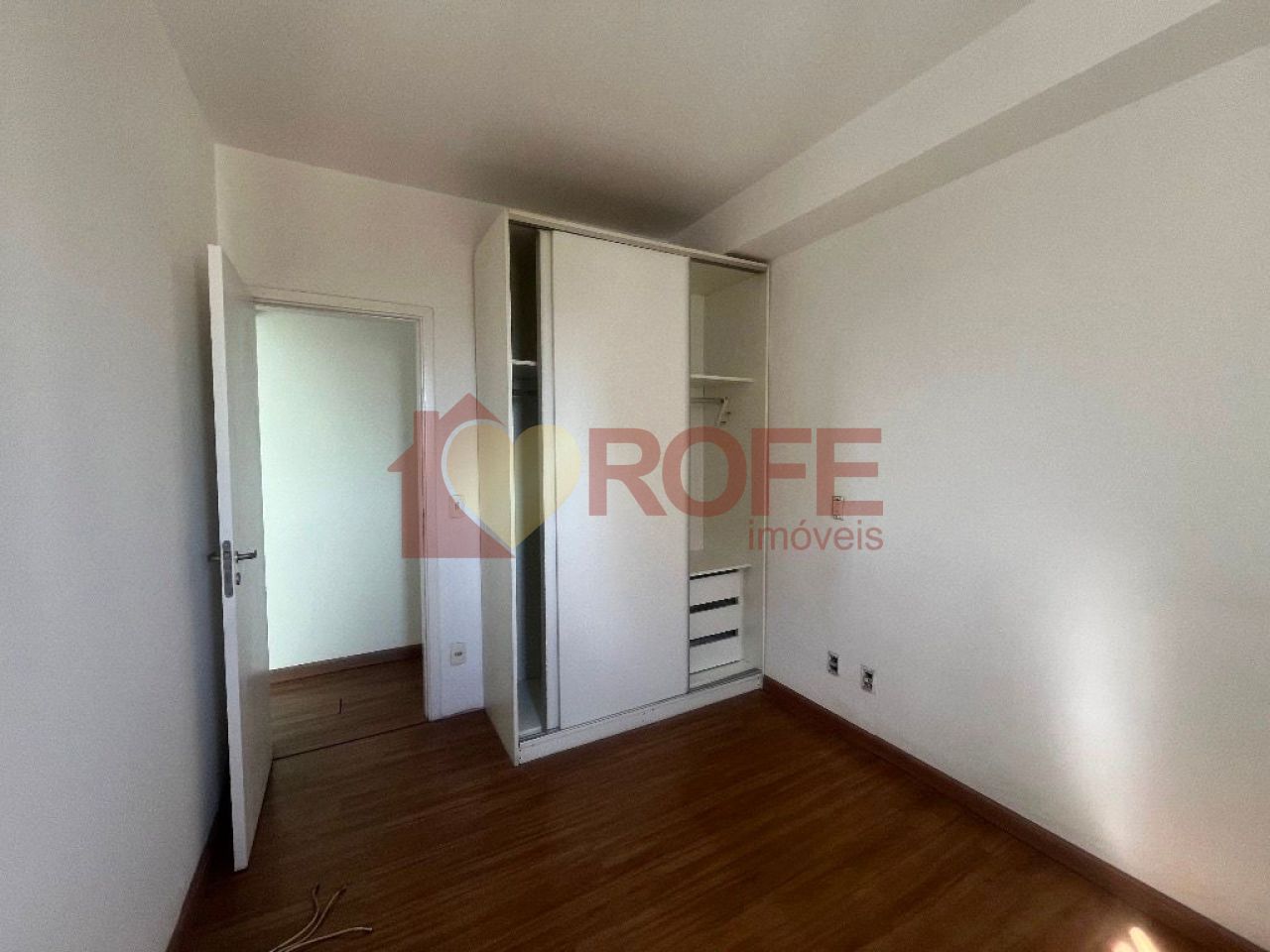 Foto 11 - RF41401