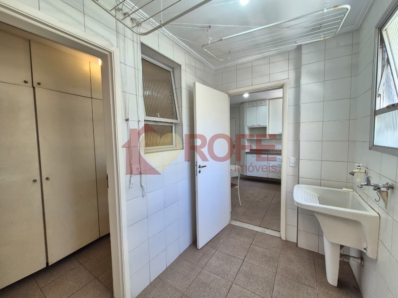 Foto 3 - RF41424