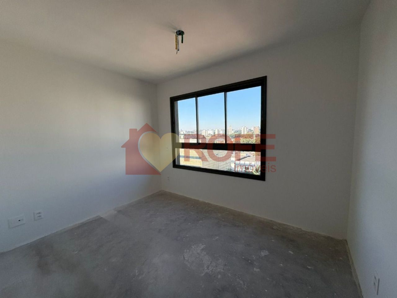 Foto 5 - RF41623