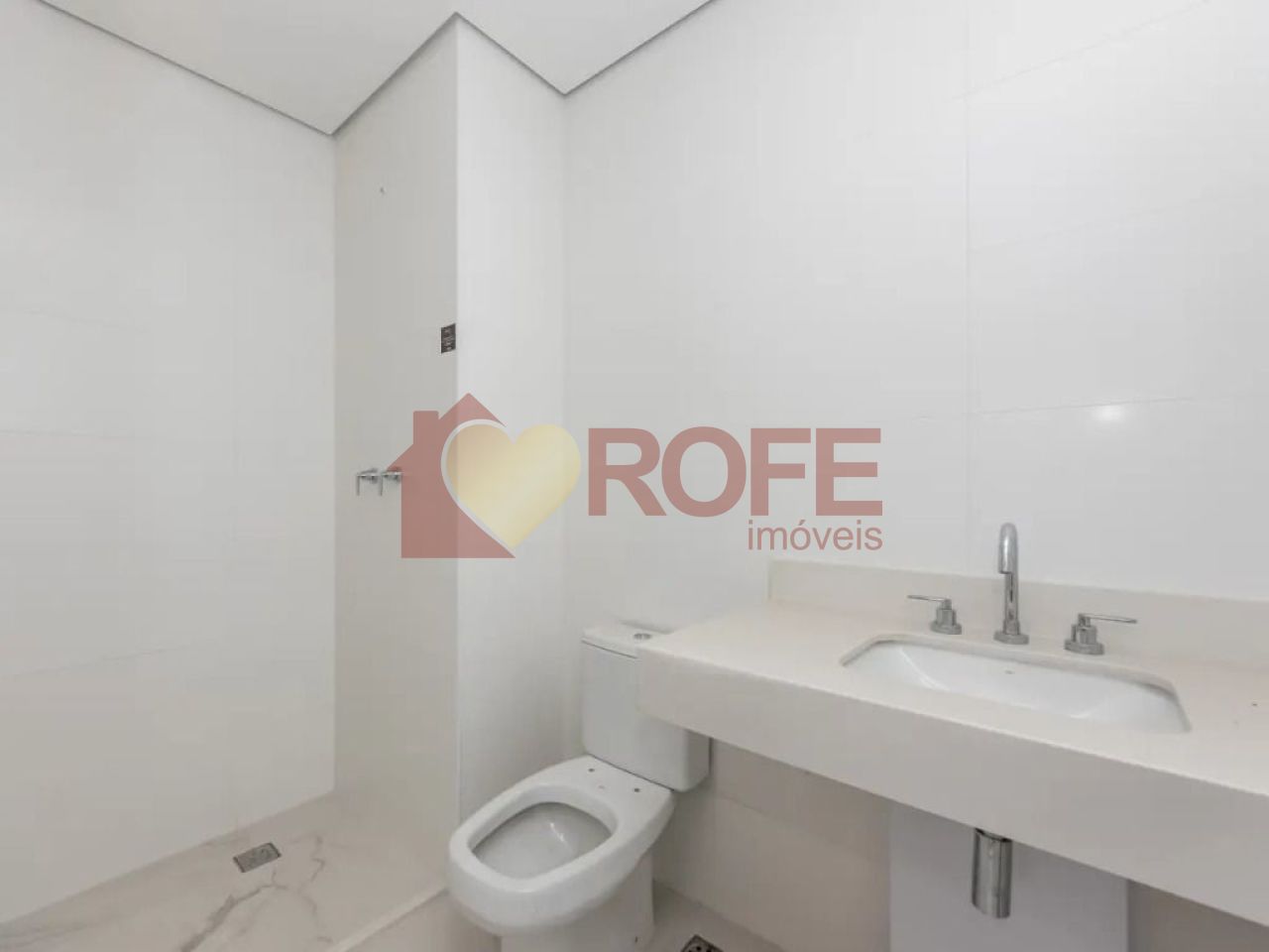 Foto 13 - RF41631