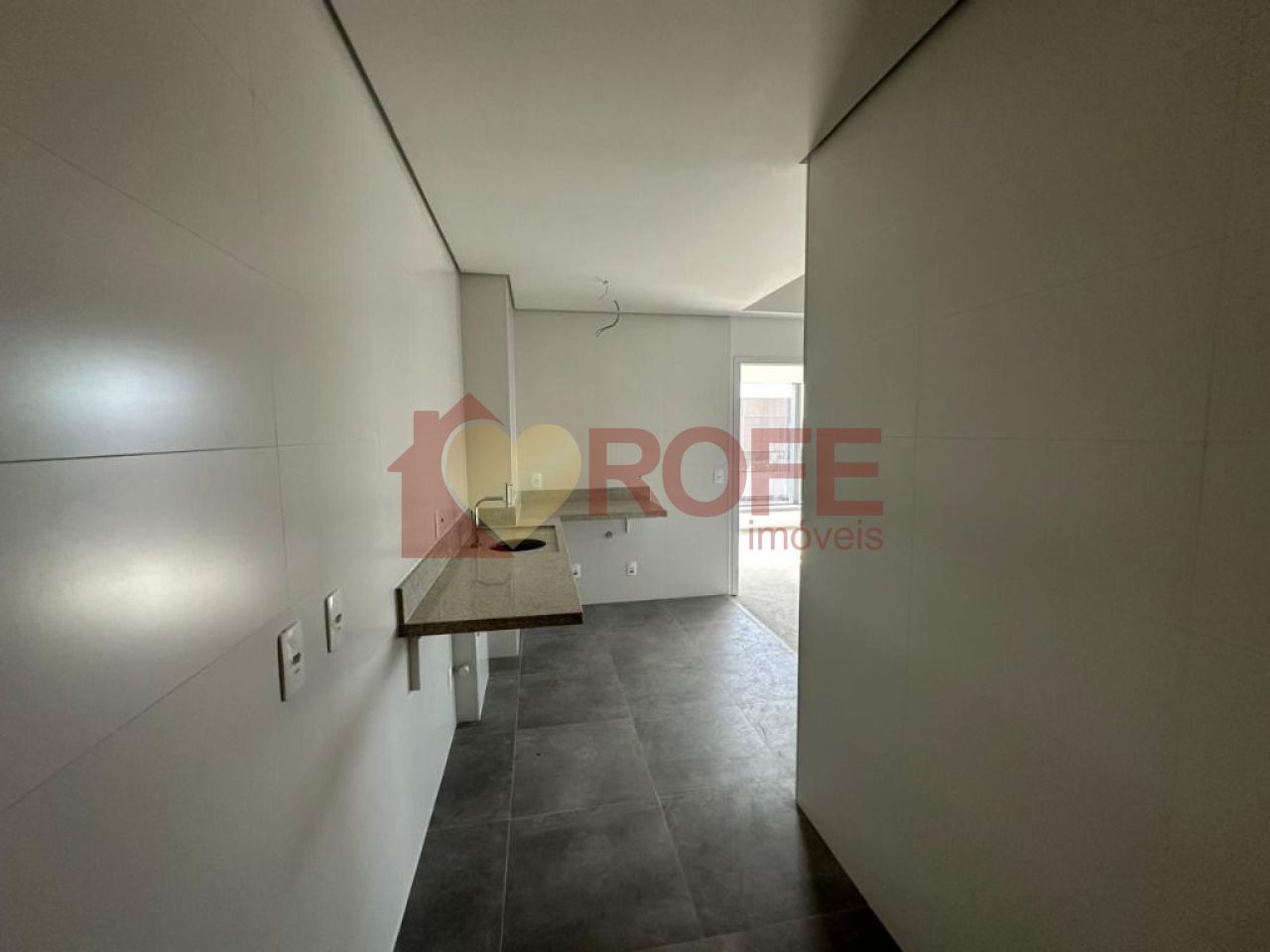 Foto 3 - RF41672