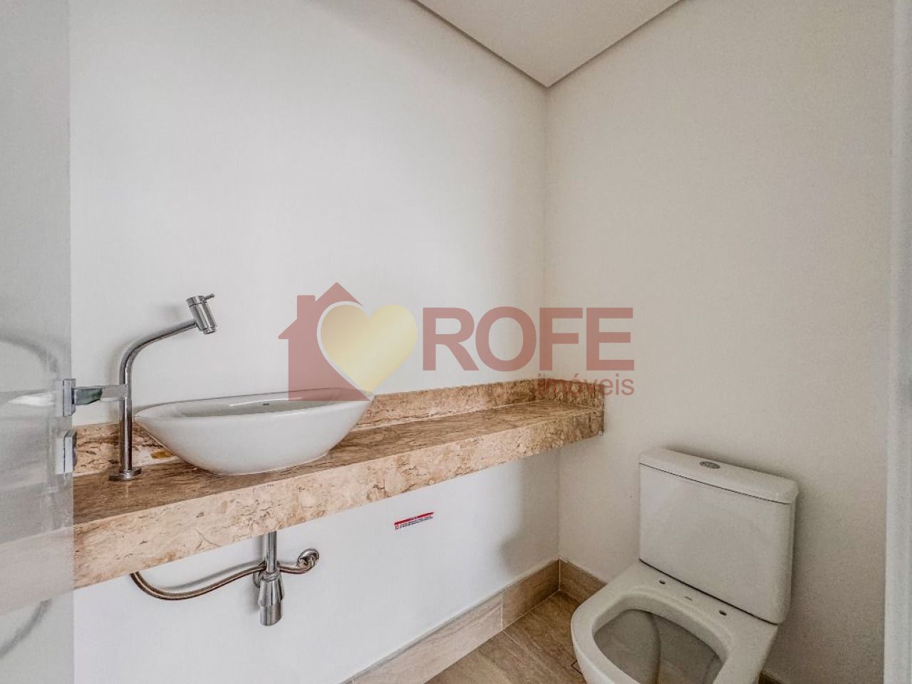 Foto 8 - RF41724