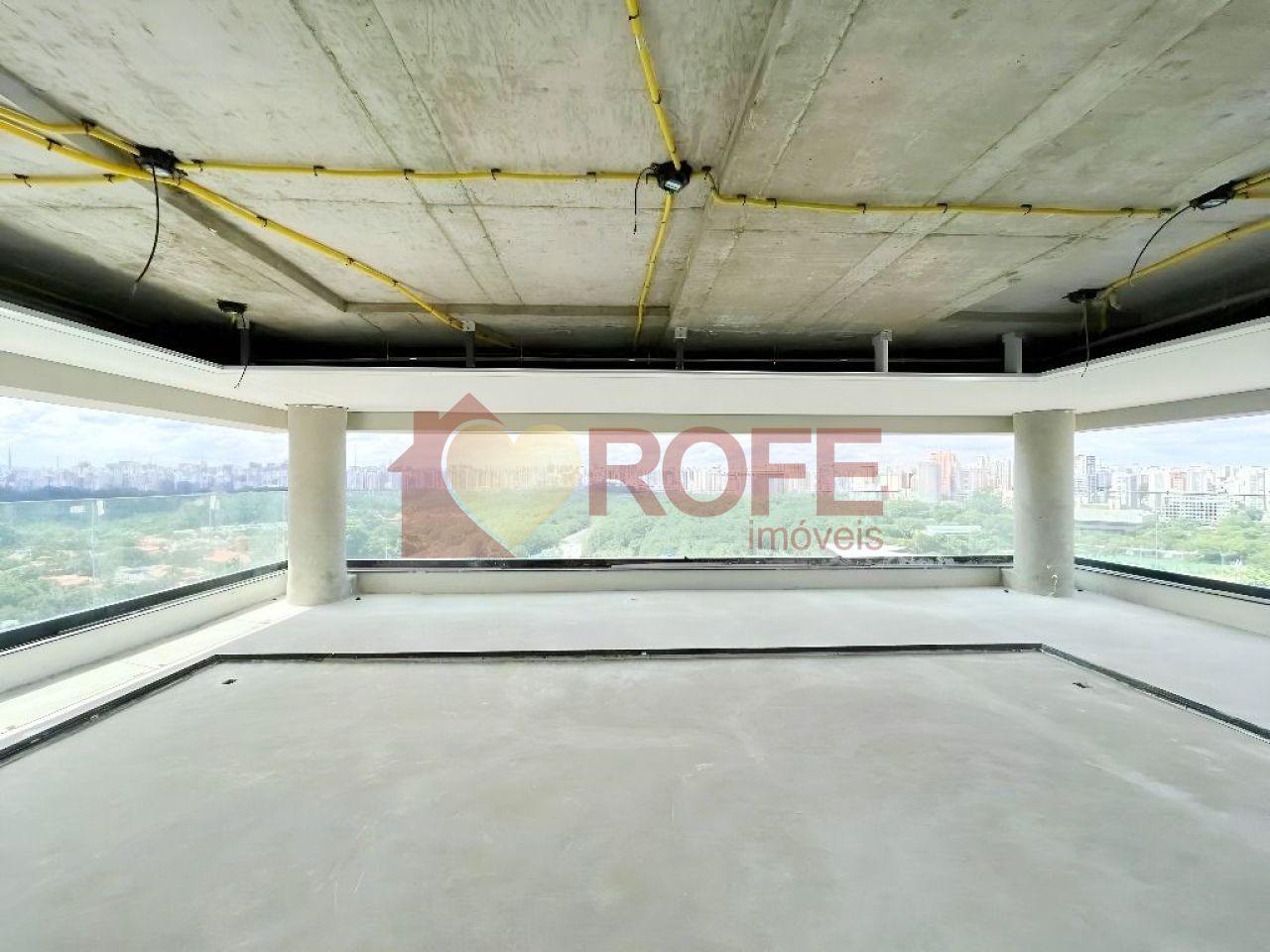 Foto 5 - RF41776