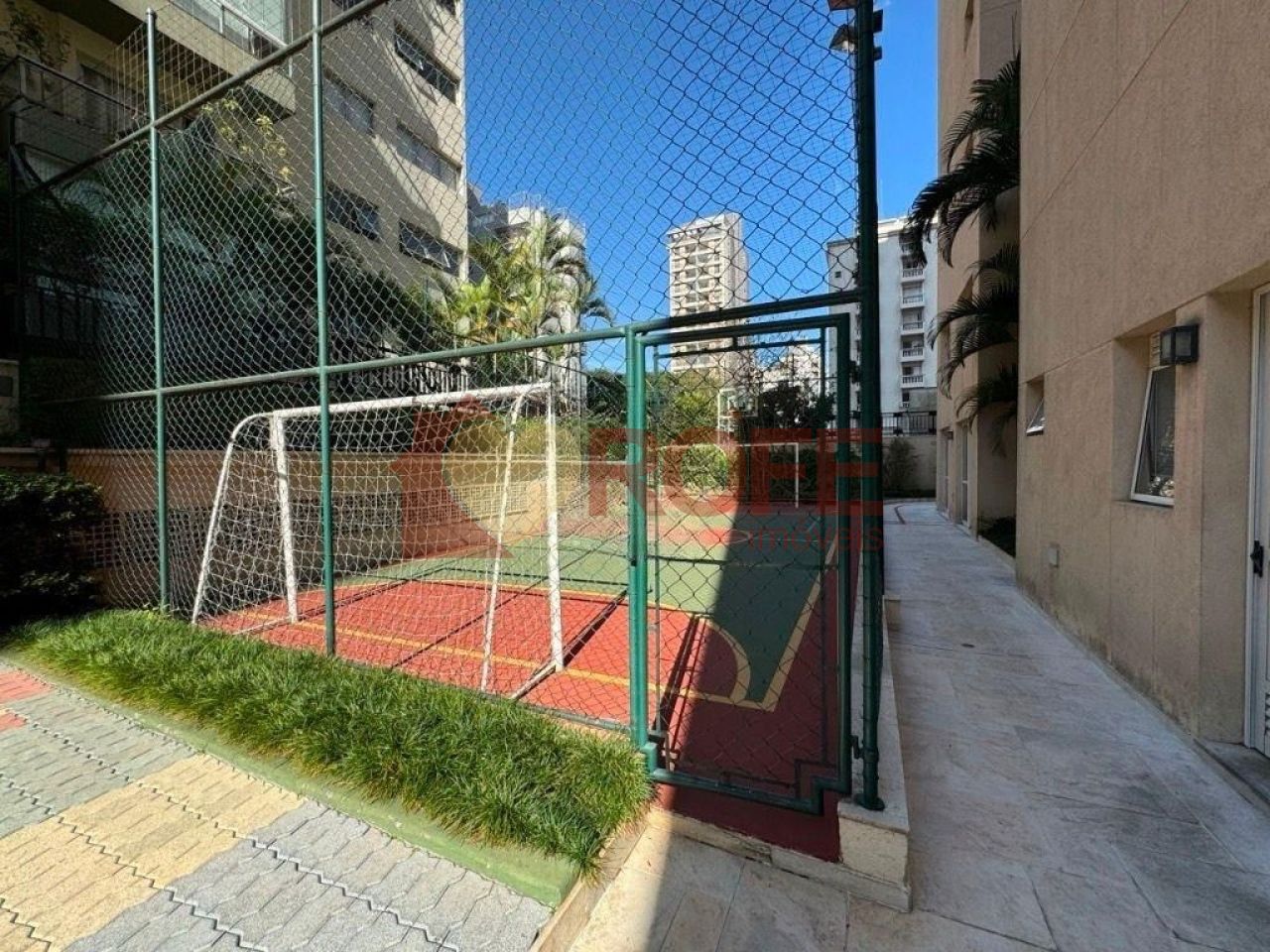 Foto 13 - RF41807