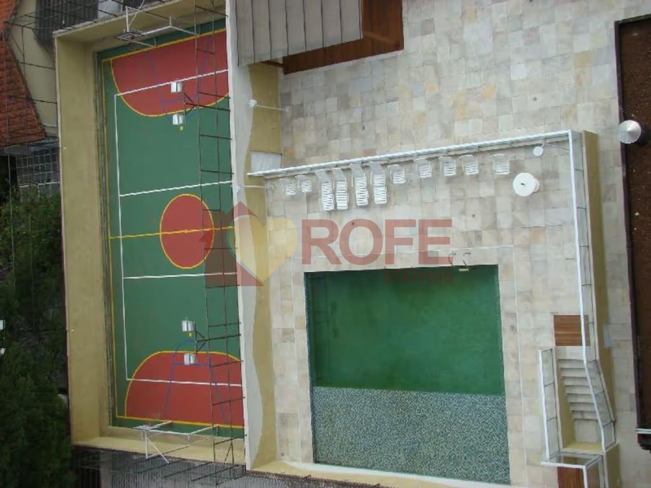 Foto 39 - RF41827