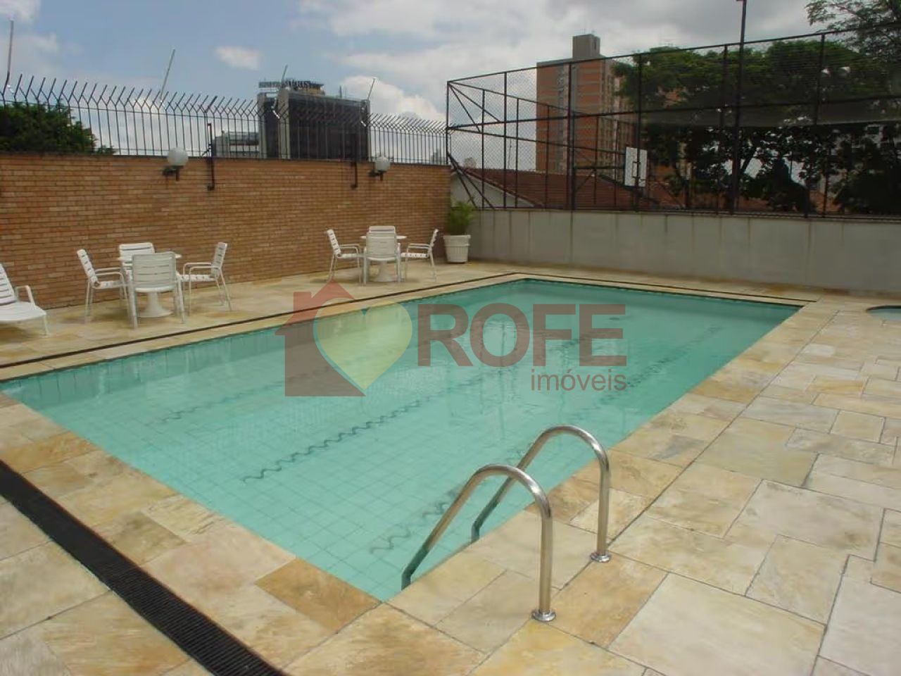 Foto 40 - RF41827