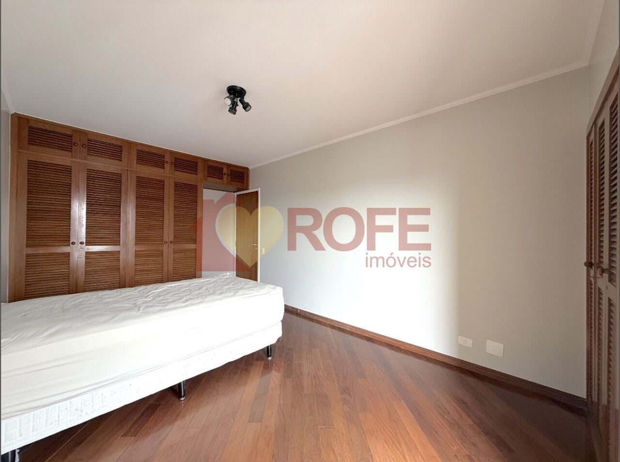 Foto 8 - RF41831