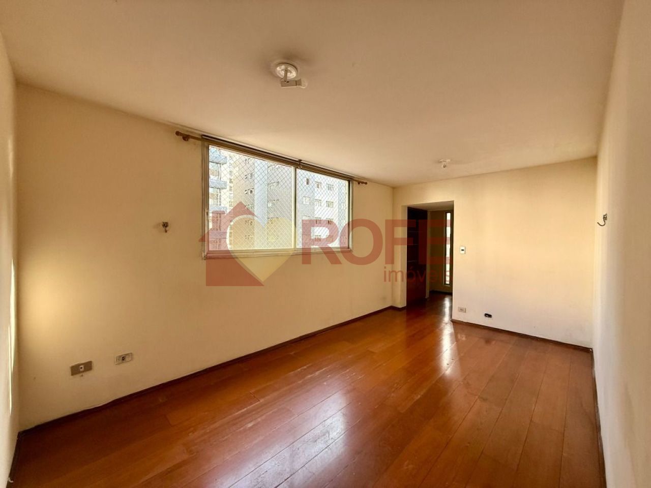 Foto 2 - RF41833