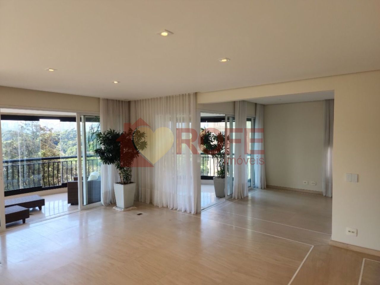 Foto 7 - RF41900