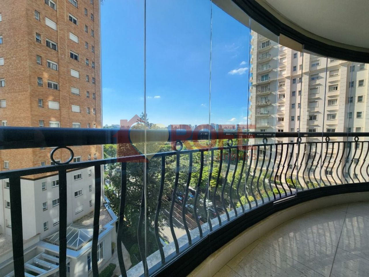 Foto 15 - RF41900