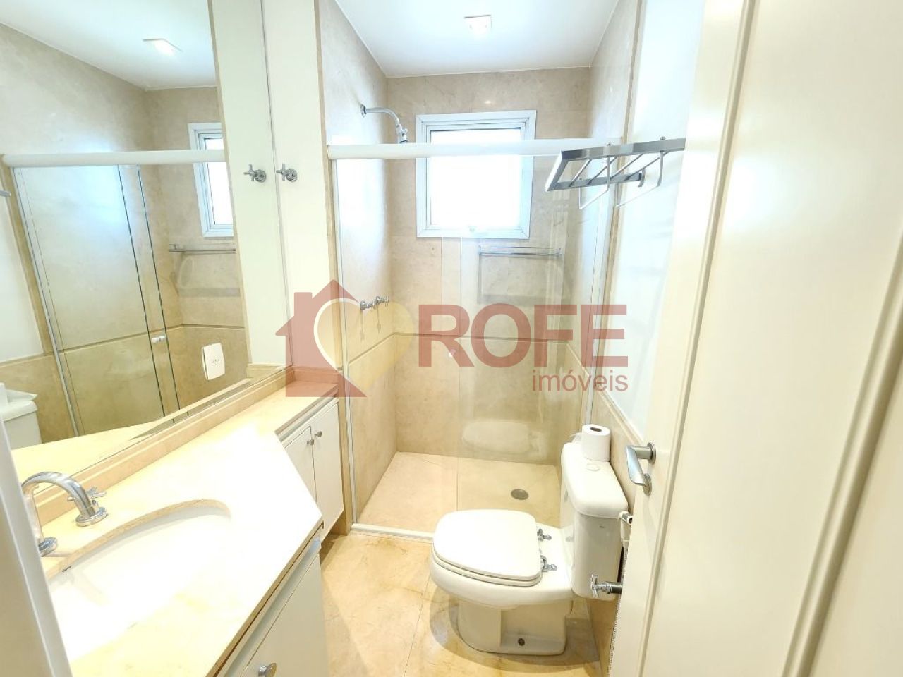 Foto 31 - RF41900