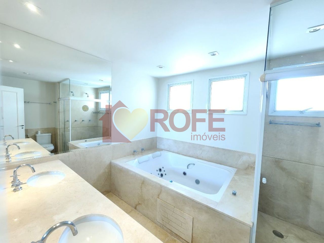 Foto 43 - RF41900