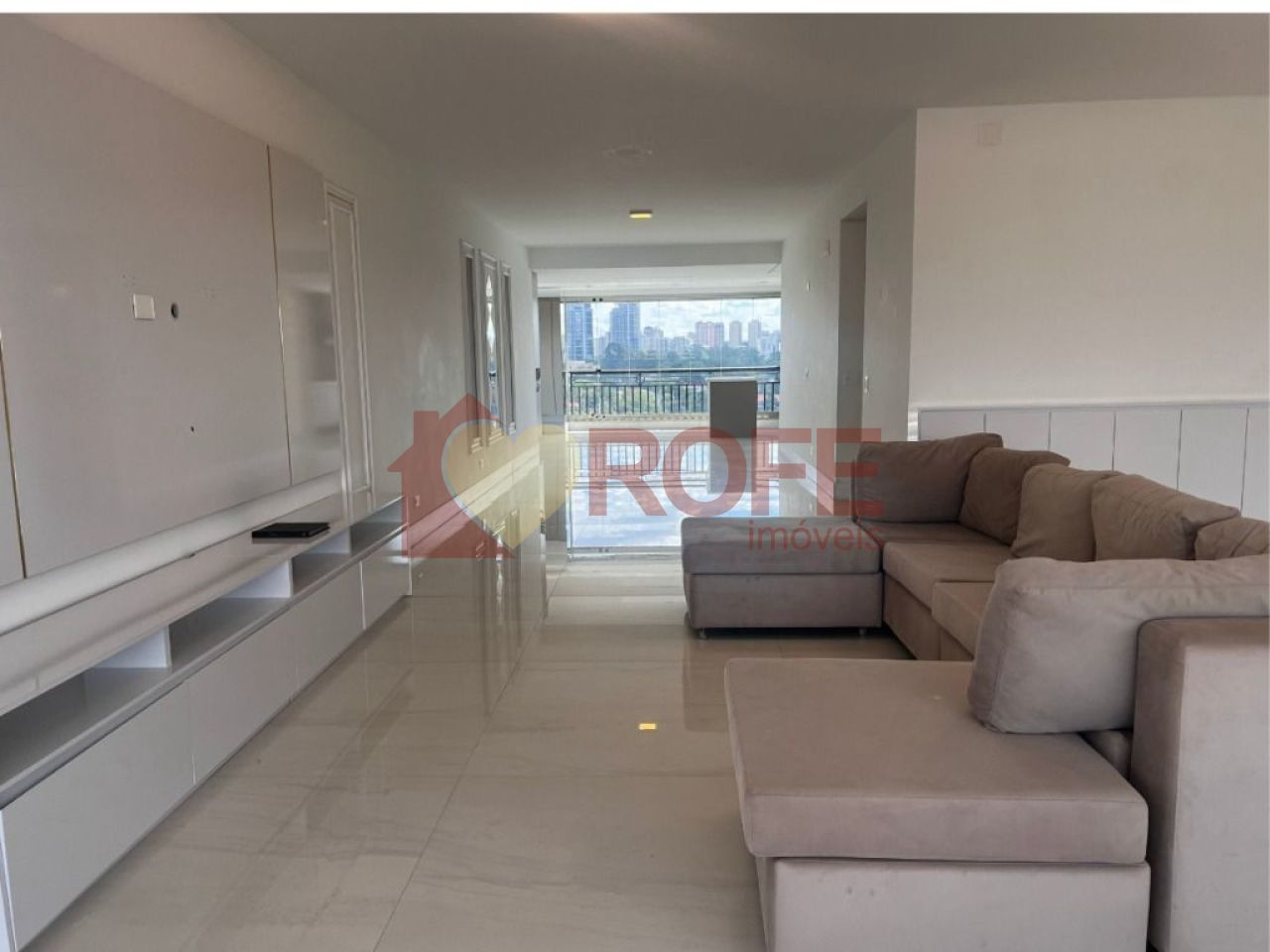 Foto 8 - RF42056