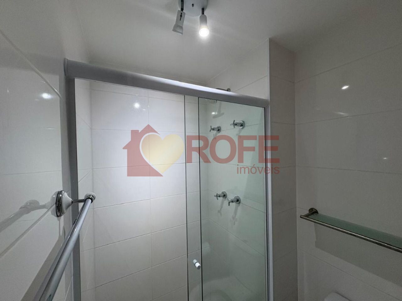 Foto 13 - RF42077