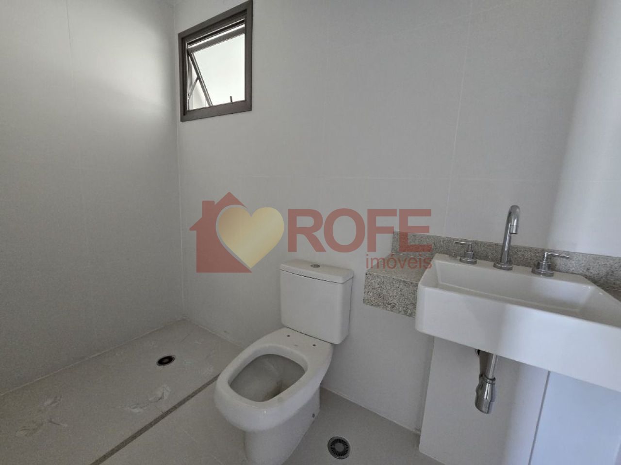Foto 16 - RF42196