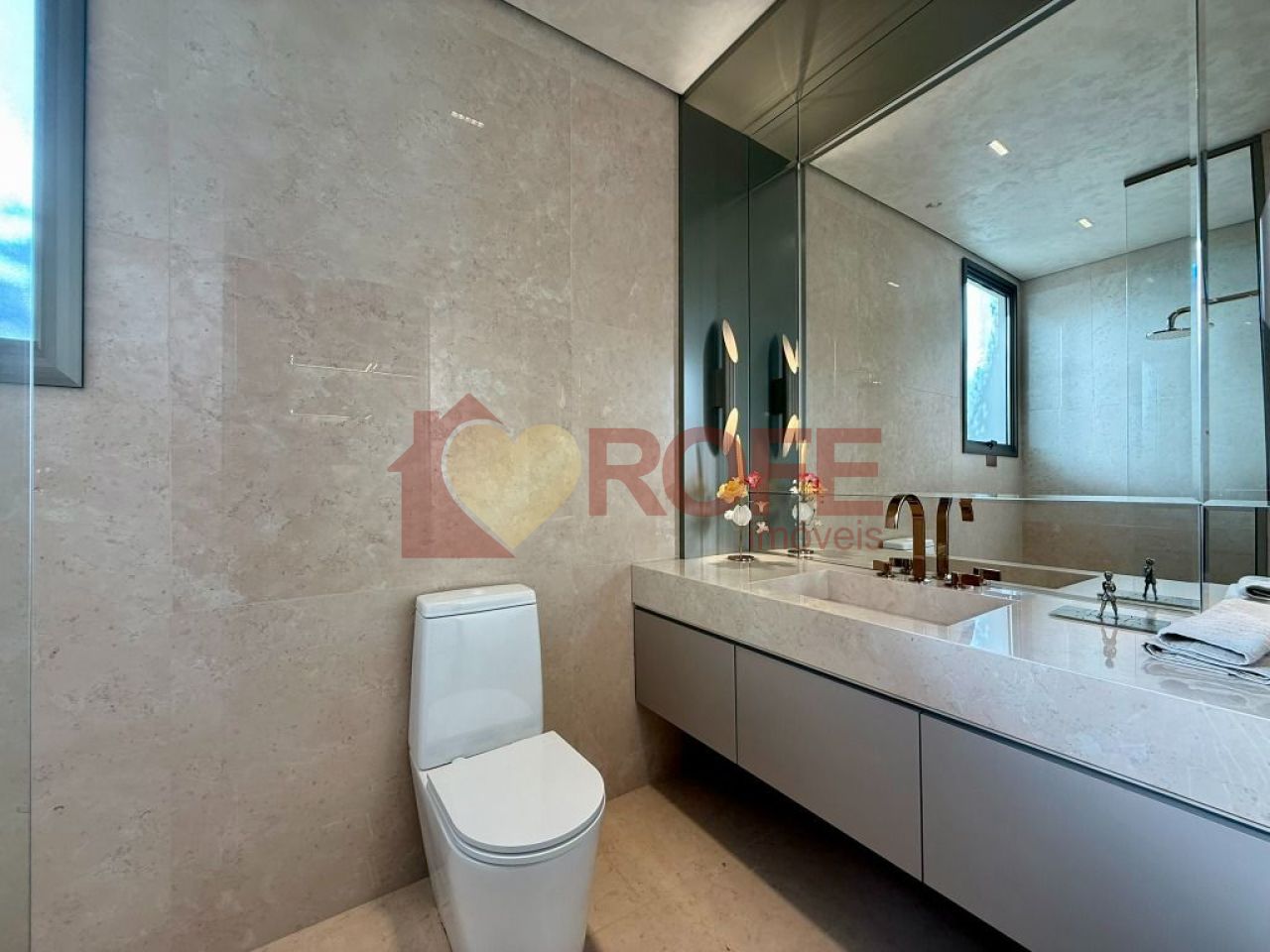 Foto 46 - RF42293