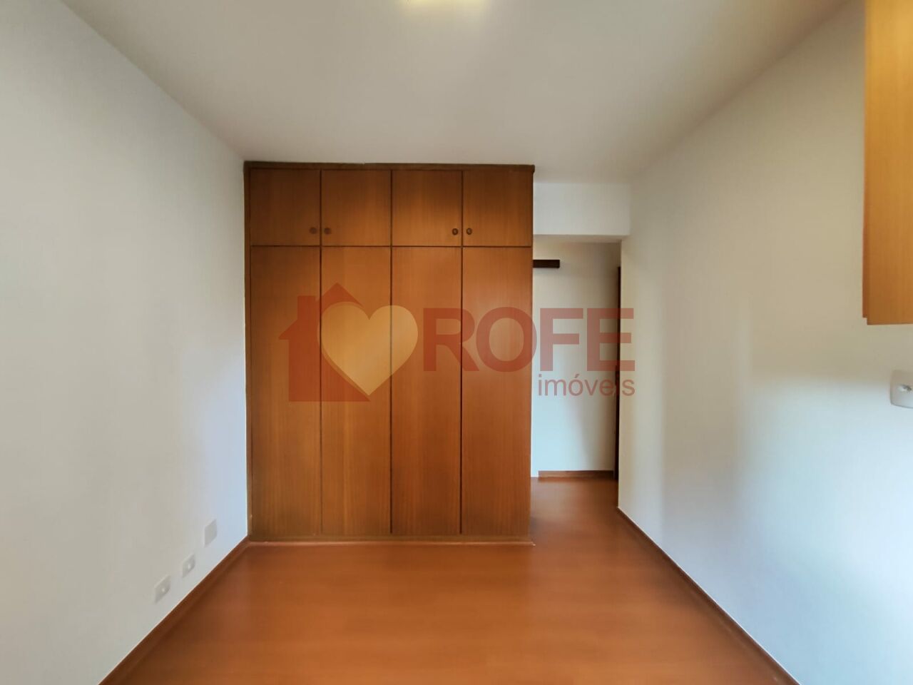 Foto 15 - RF42305