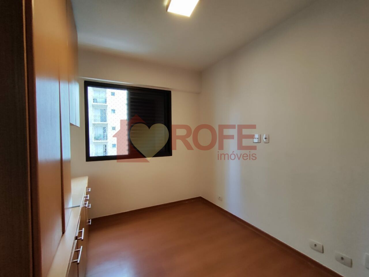 Foto 23 - RF42305