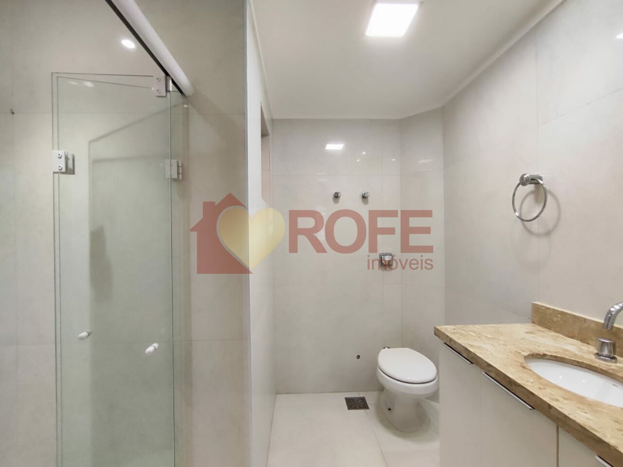 Foto 24 - RF42305