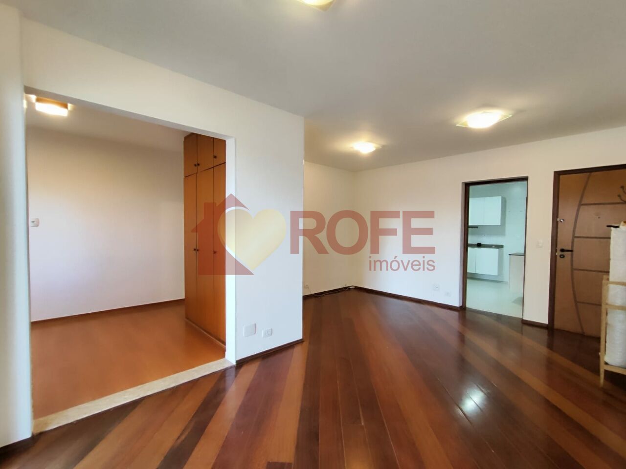 Foto 4 - RF42305
