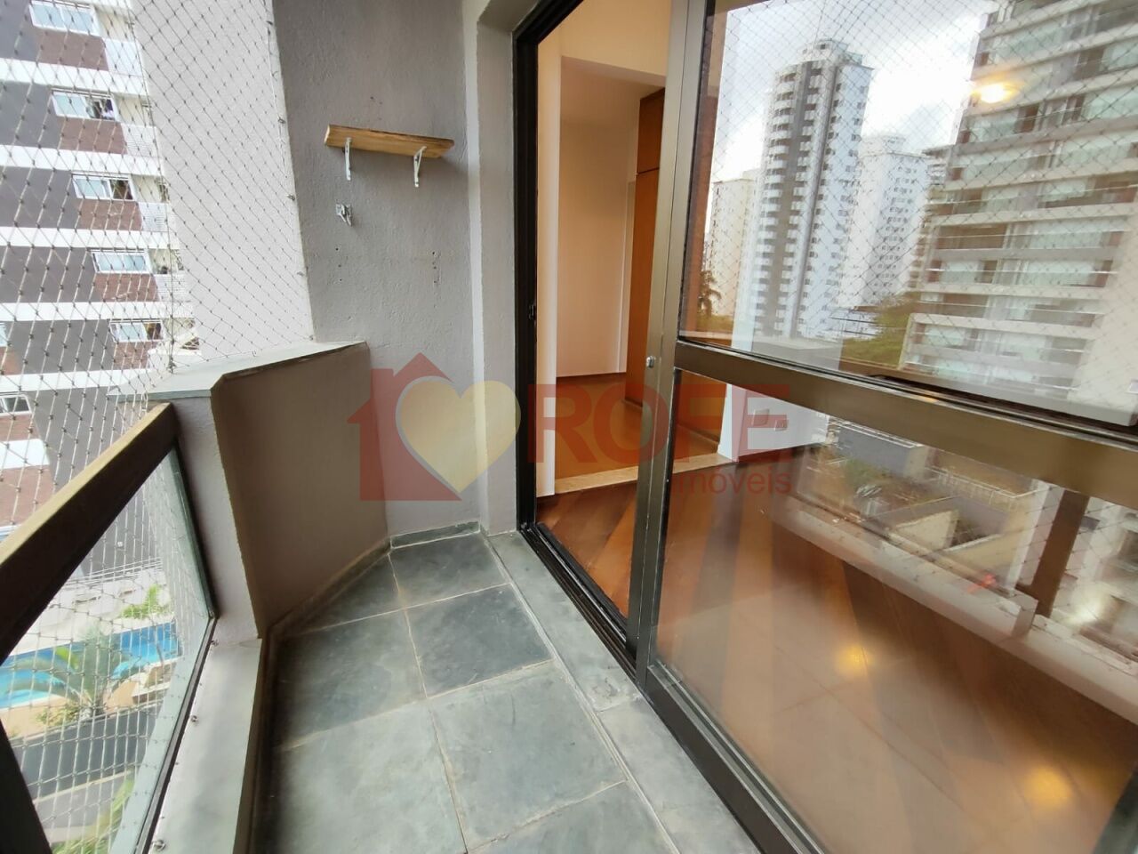 Foto 8 - RF42305