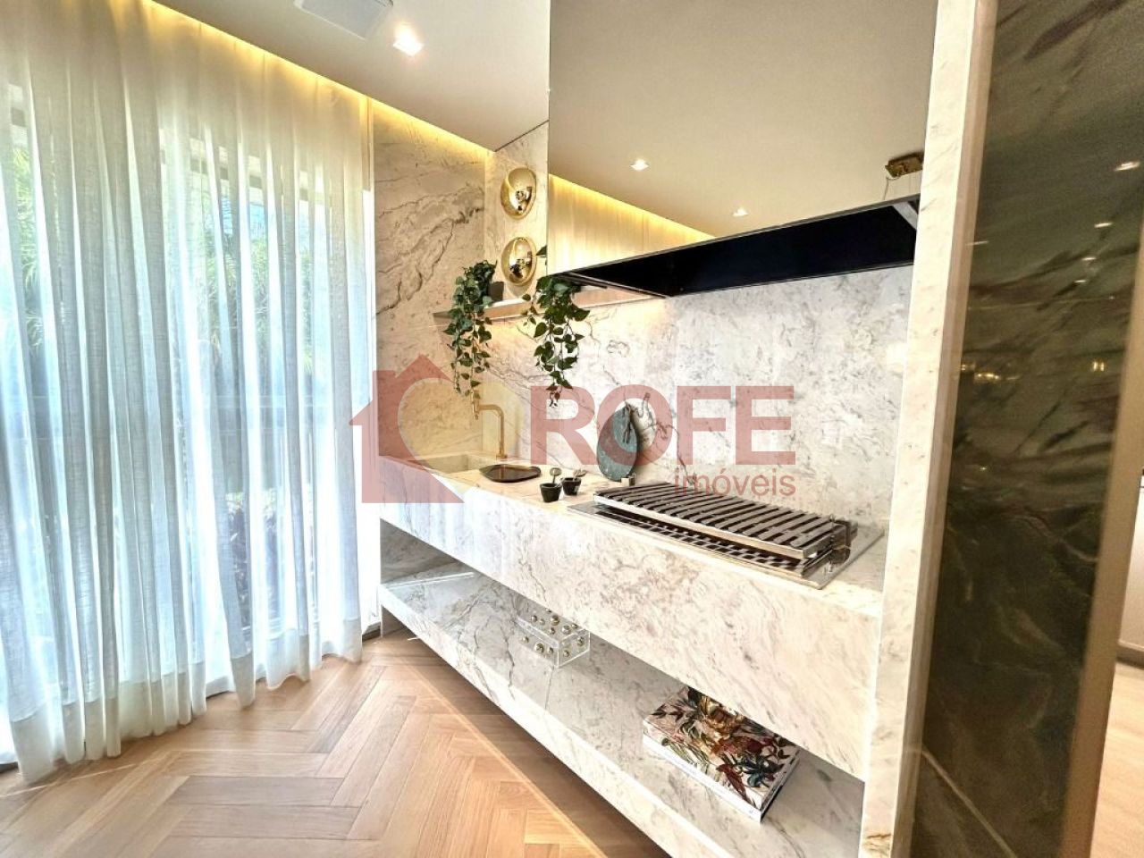 Foto 4 - RF42329