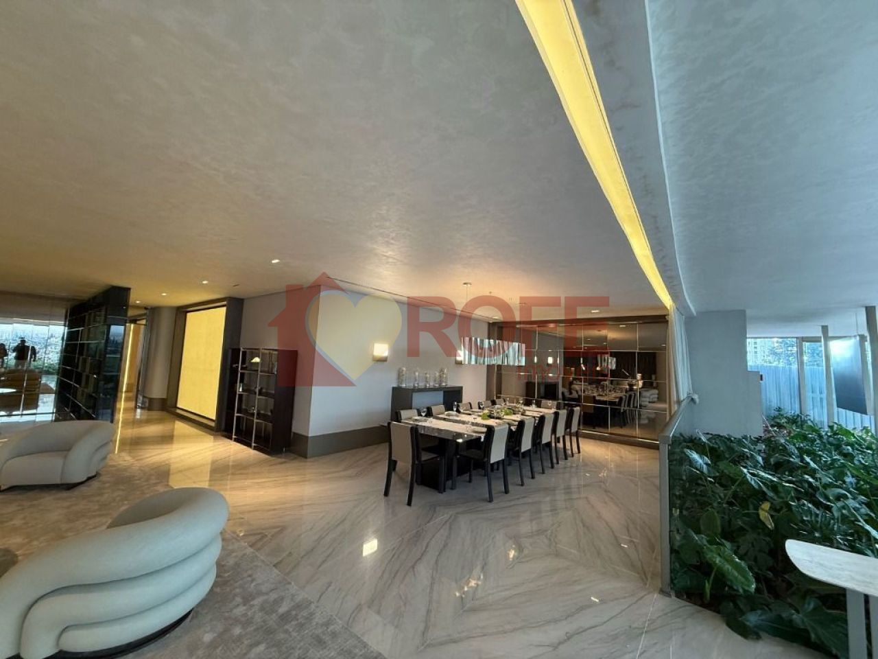 Foto 2 - RF42398