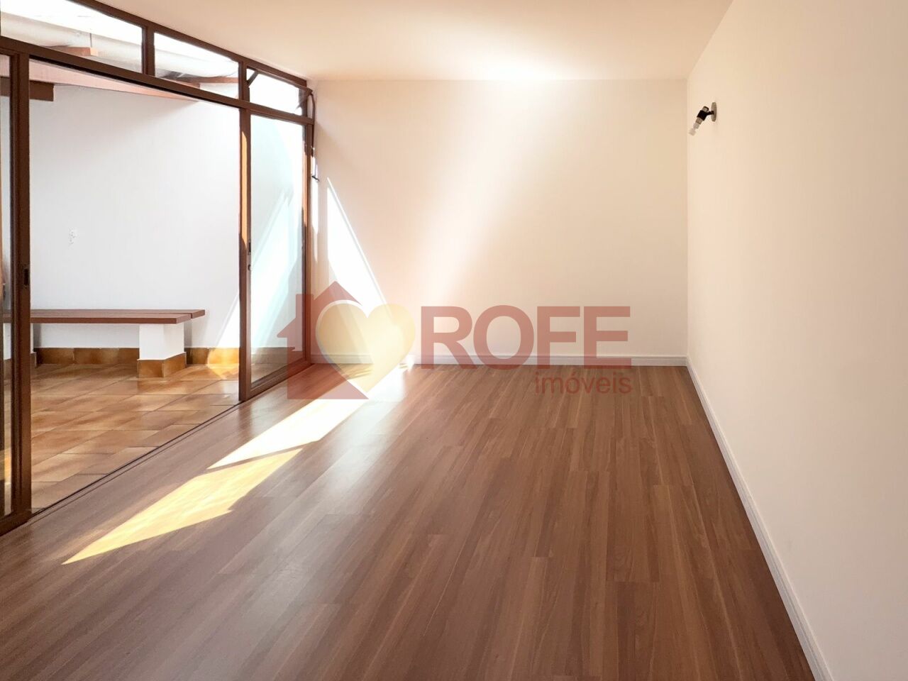 Foto 19 - RF42400