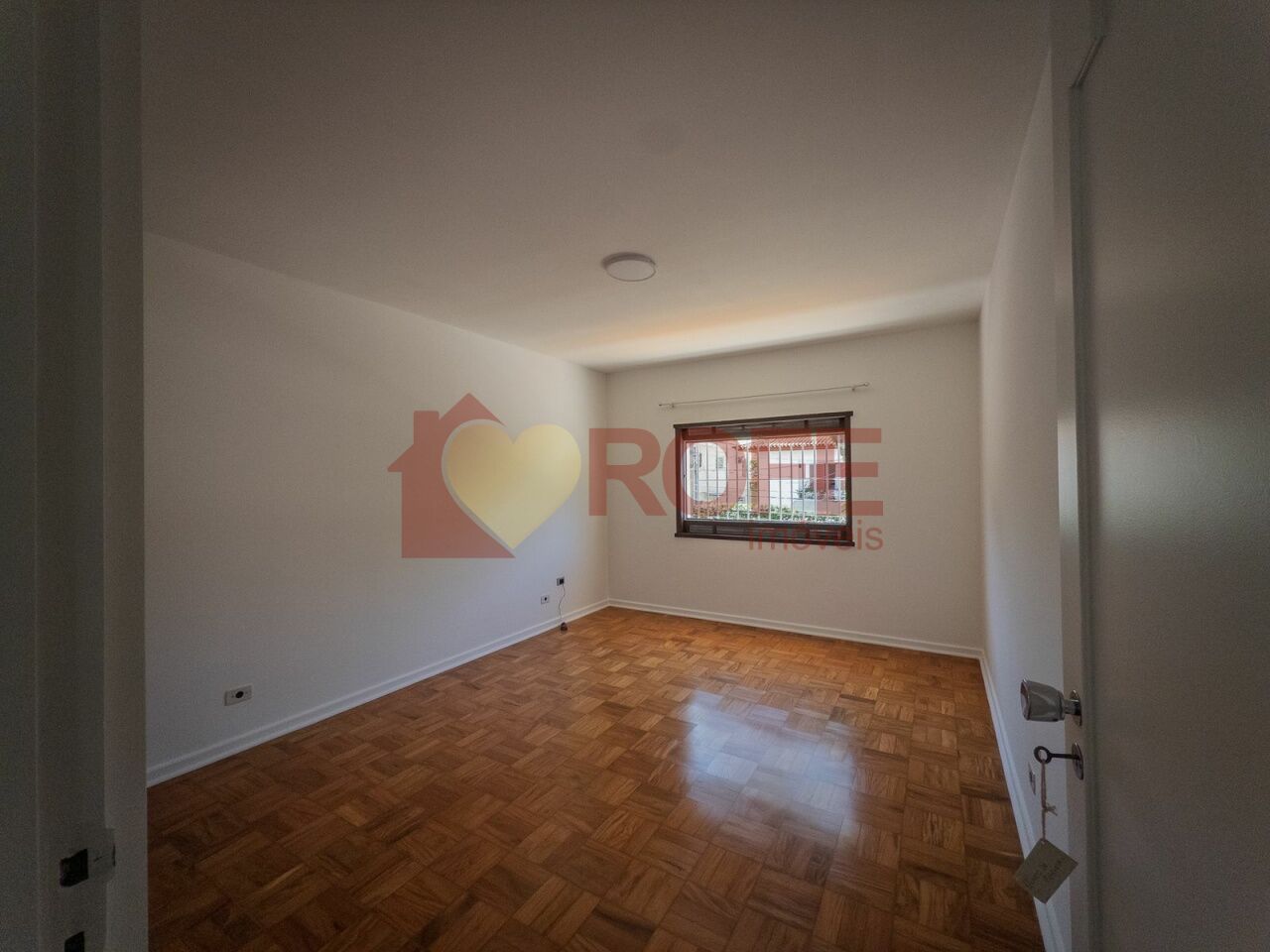 Foto 34 - RF42400