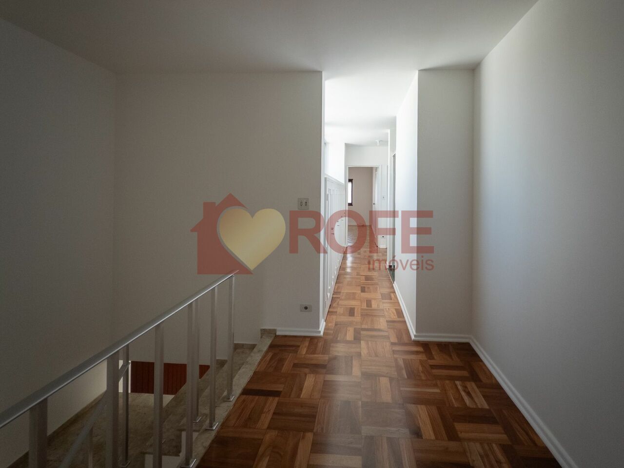 Foto 41 - RF42400
