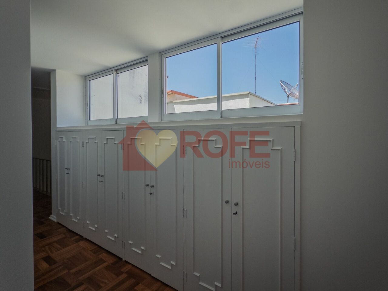 Foto 44 - RF42400