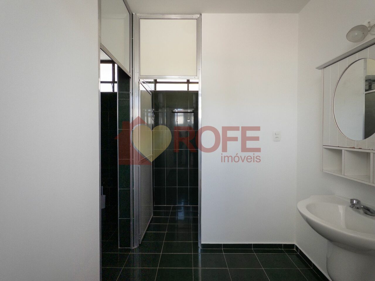 Foto 46 - RF42400