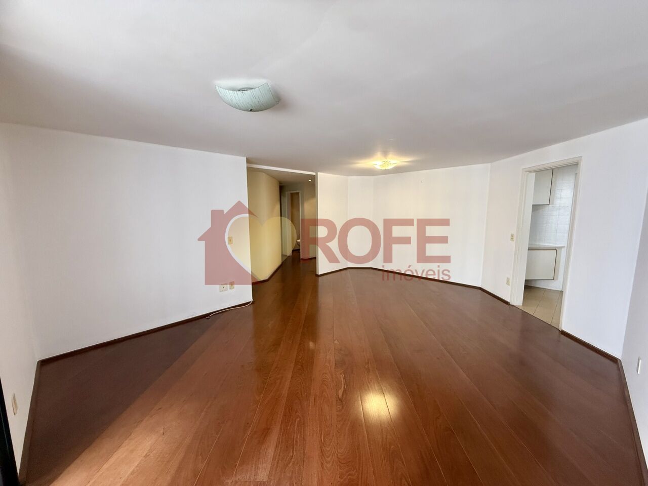 Foto 2 - RF42457