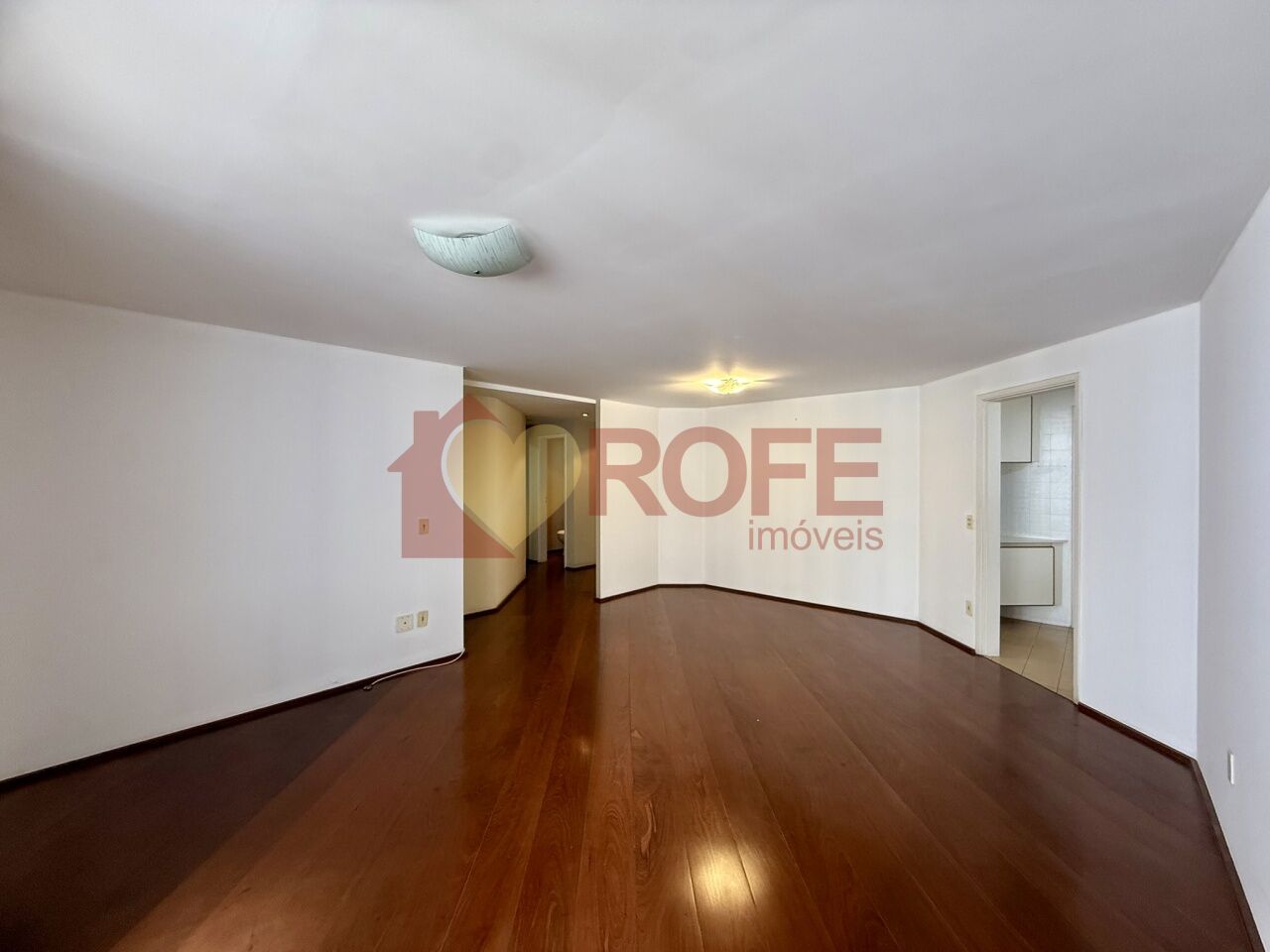 Foto 3 - RF42457