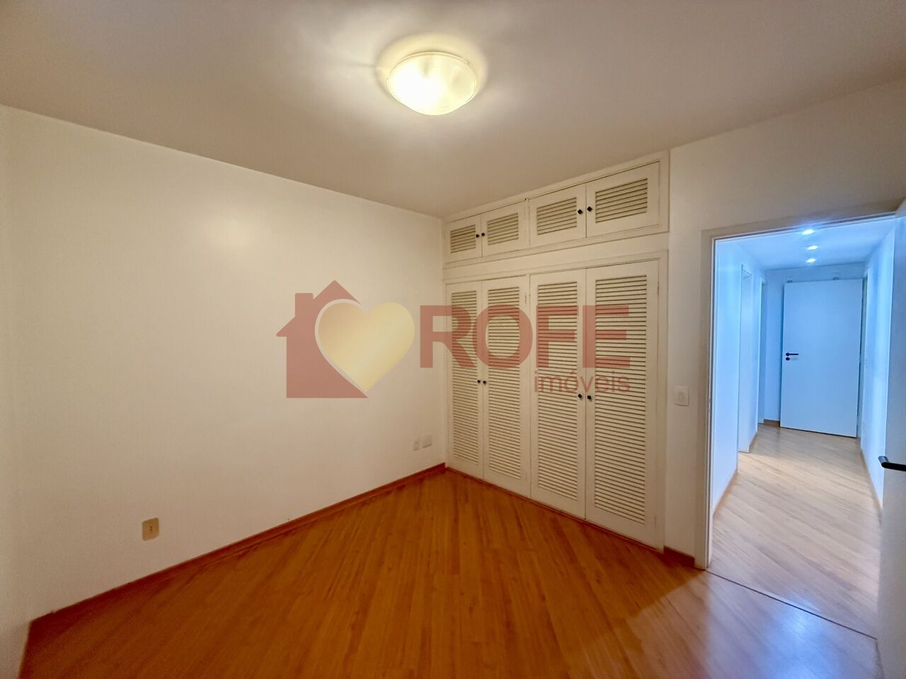 Foto 31 - RF42457