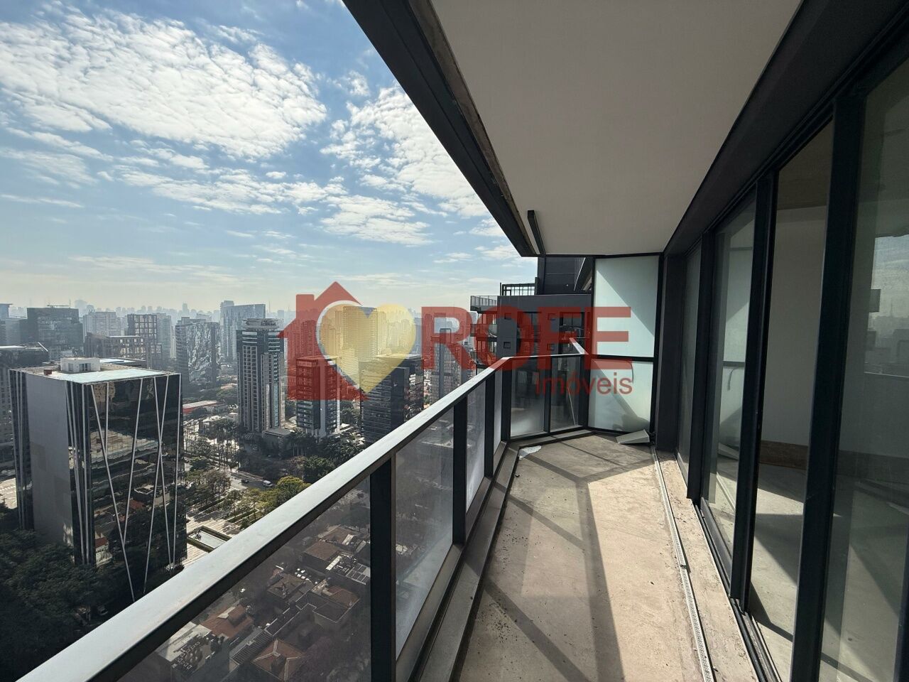 Foto 9 - RF42563