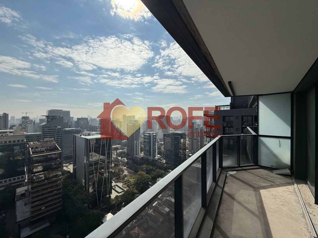 Foto 10 - RF42563