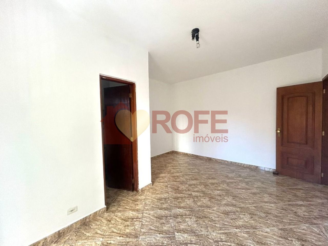 Foto 3 - RF42630
