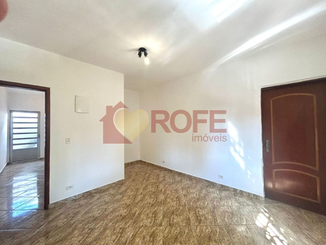 Foto 8 - RF42630