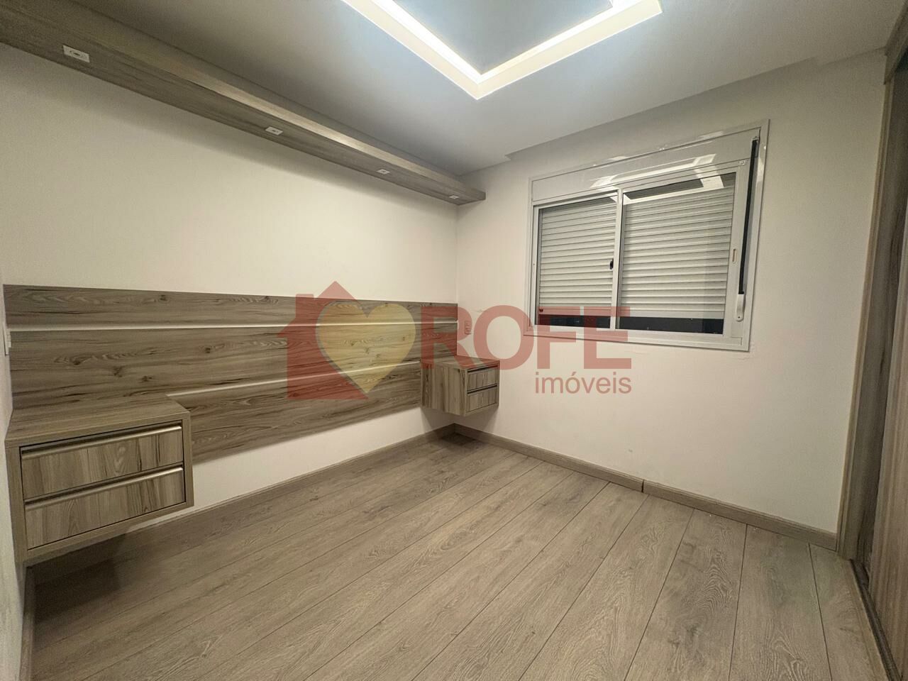 Foto 13 - RF42667