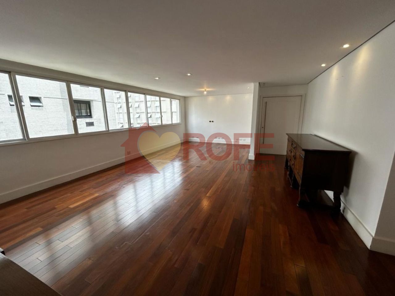 Foto 2 - RF42734
