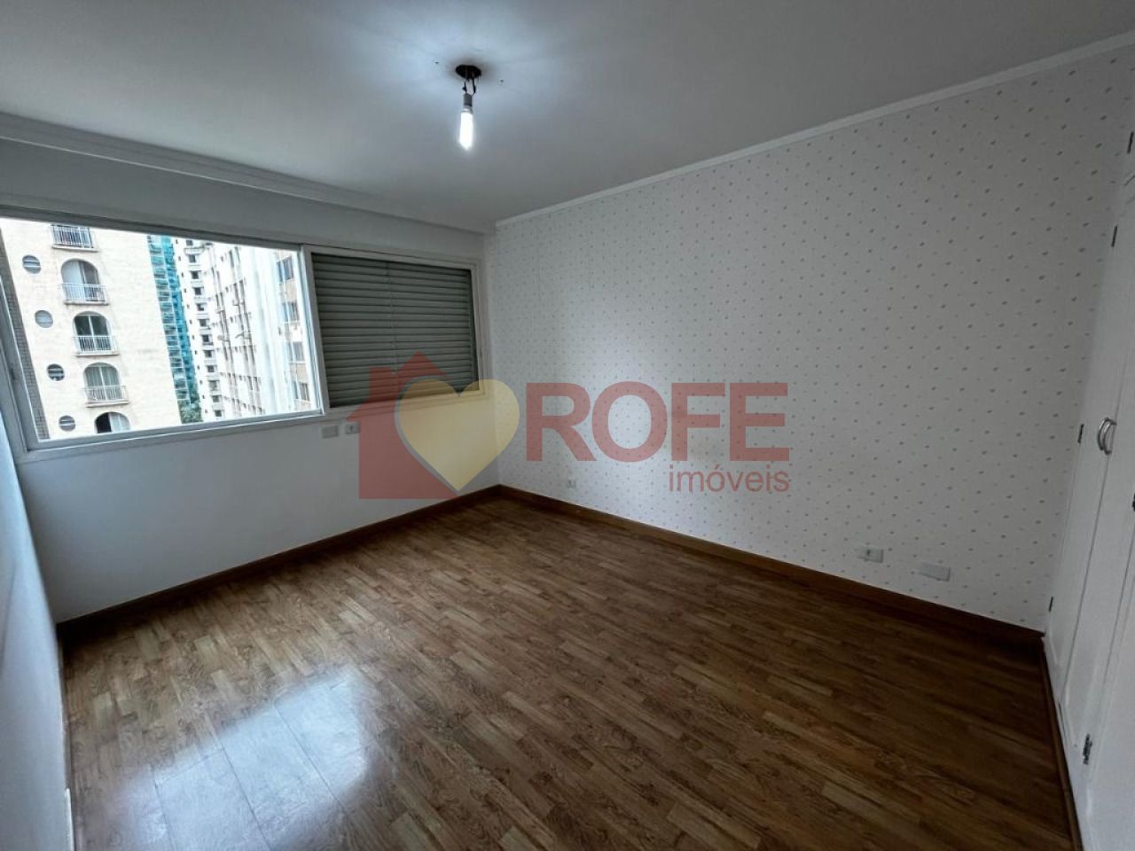 Foto 6 - RF42734