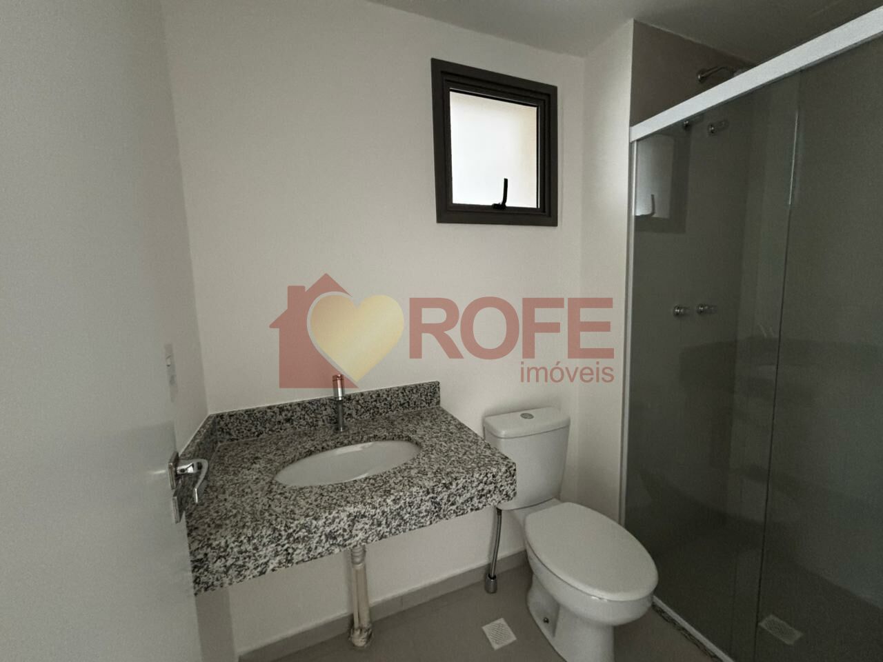 Foto 11 - RF42815