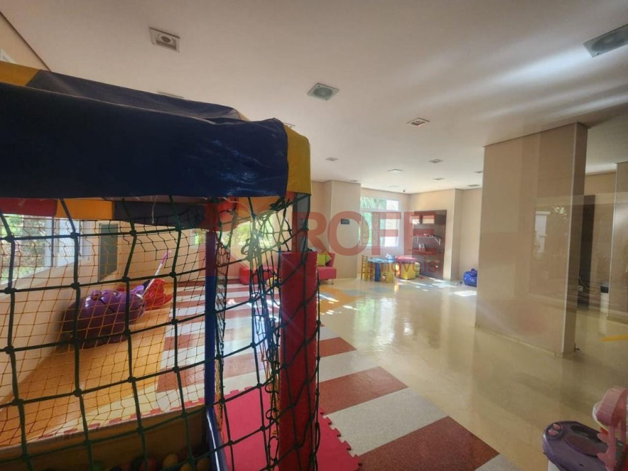 Foto 25 - RF42830