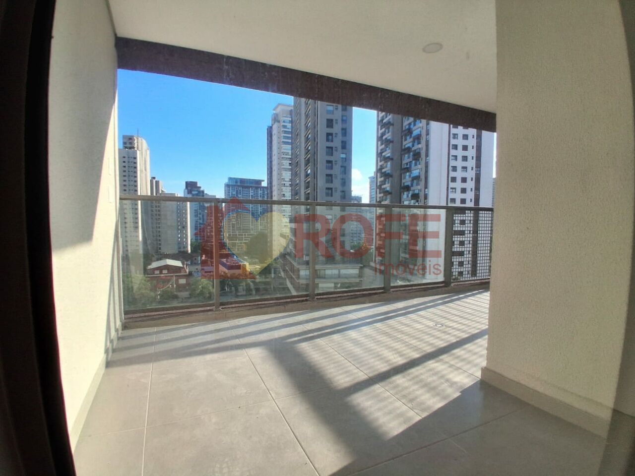 Foto 2 - RF42843